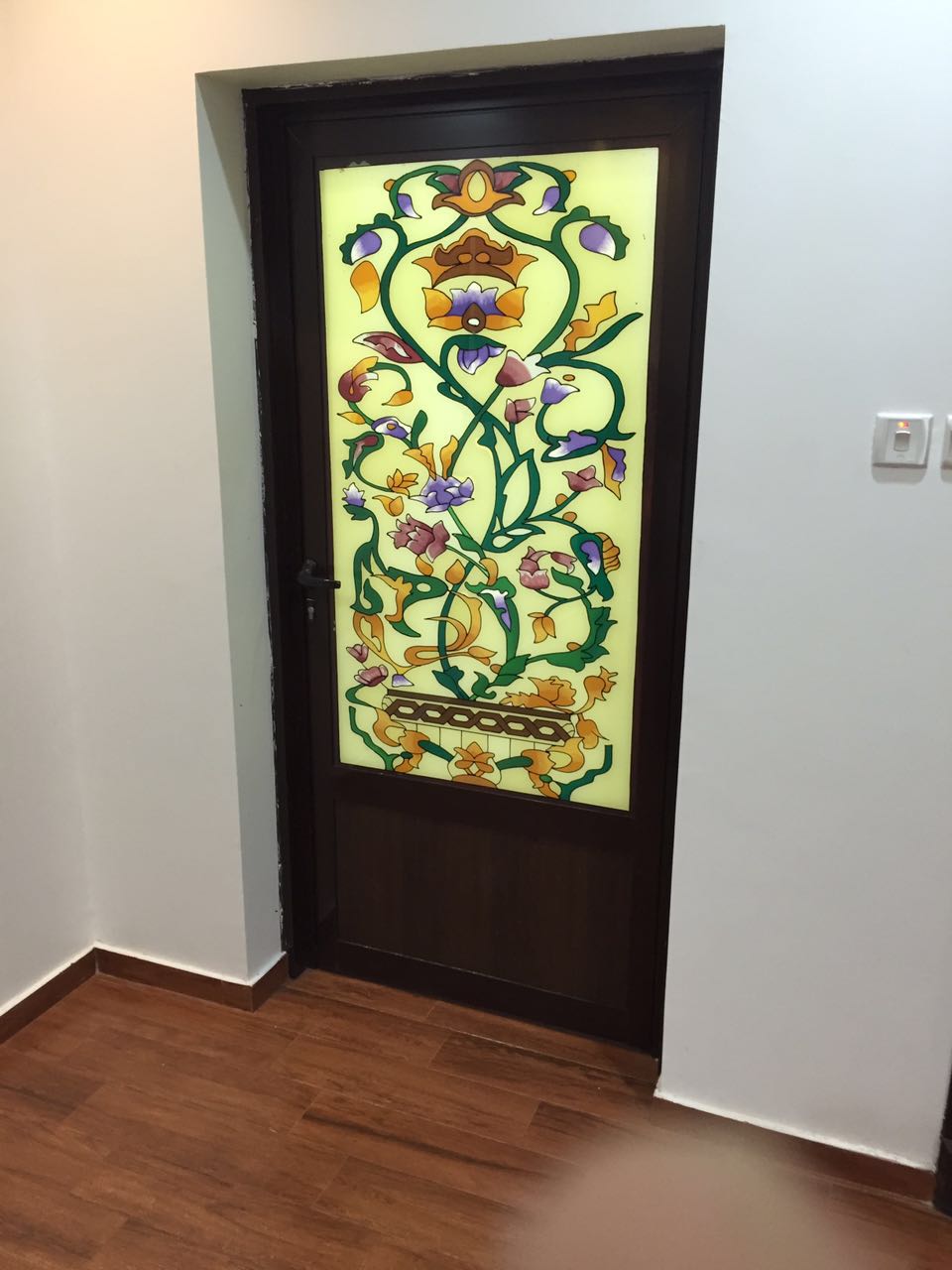 شبابيك و ابواب و وجهات و شتر