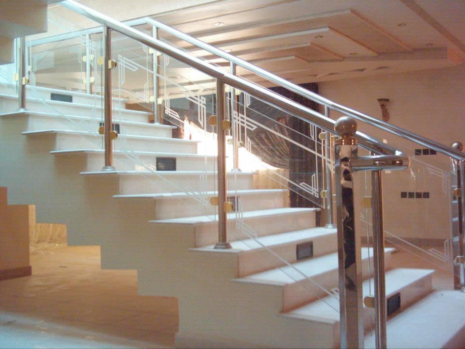 درابزينات استانلس و زجاج