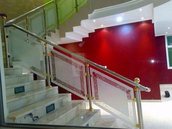 درابزينات استانلس و زجاج