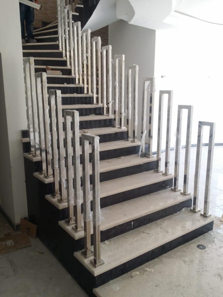 درابزينات استانلس و زجاج