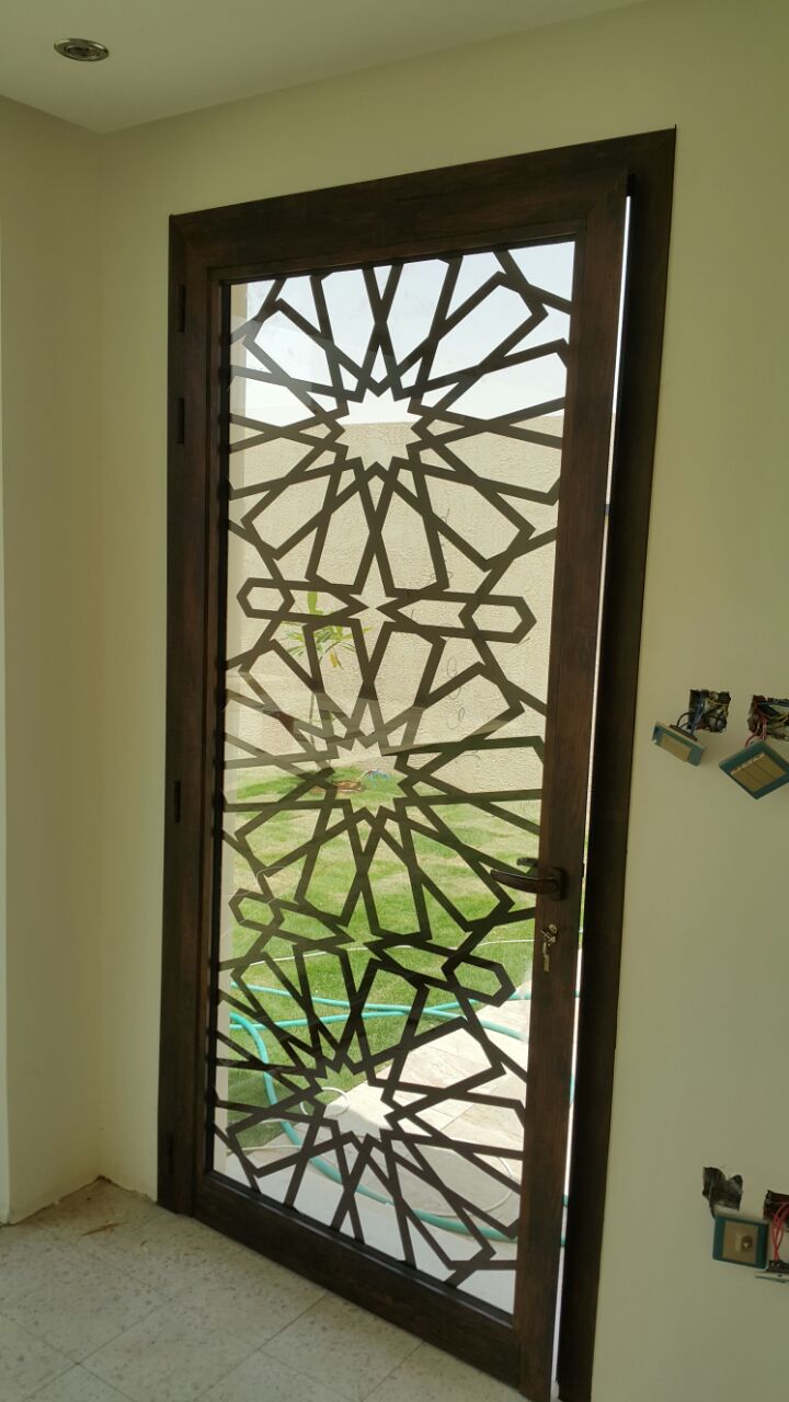 شبابيك و ابواب و وجهات و شتر