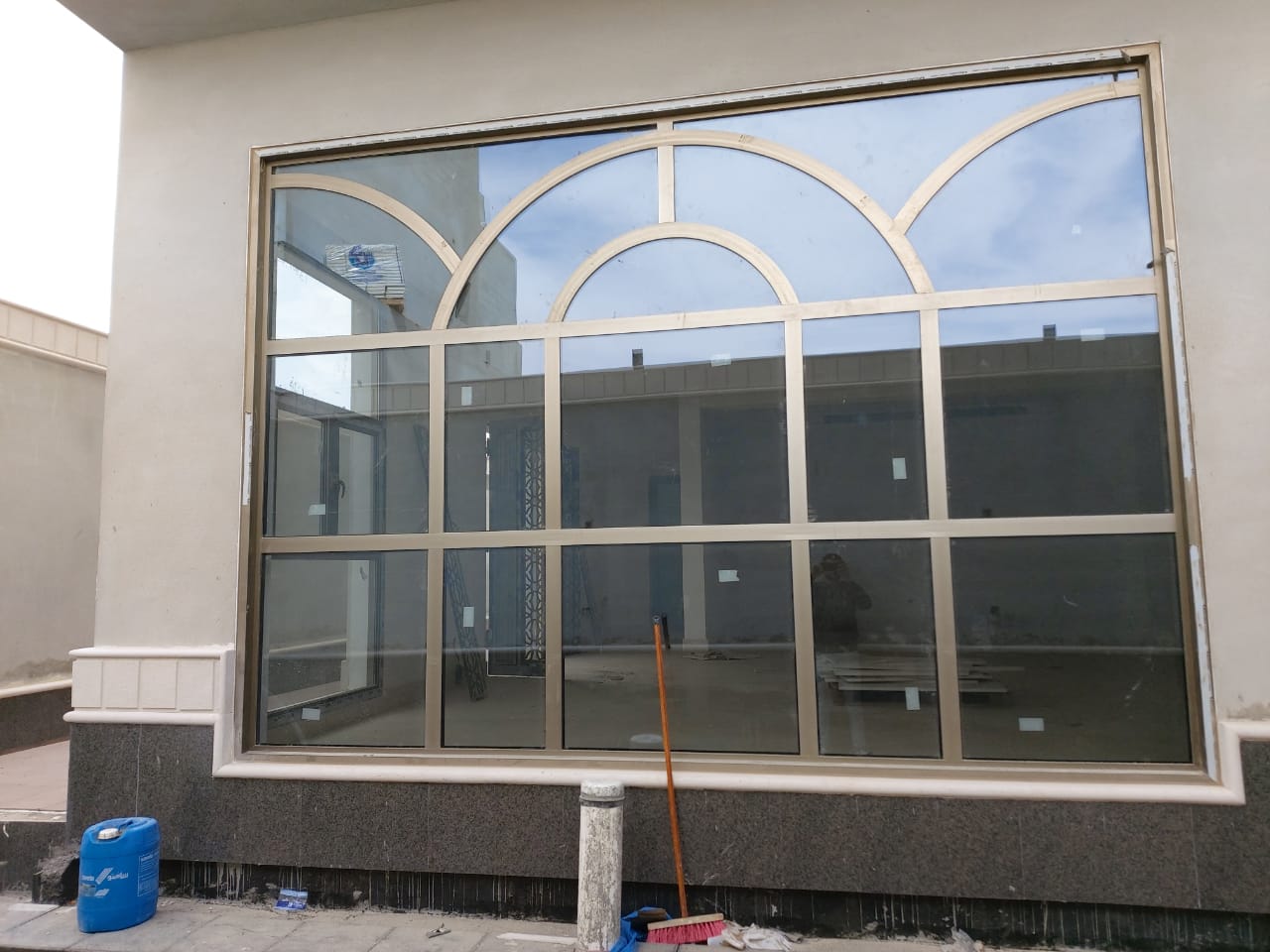 شبابيك و ابواب و وجهات و شتر شبابيك و ابواب و وجهات و شتر