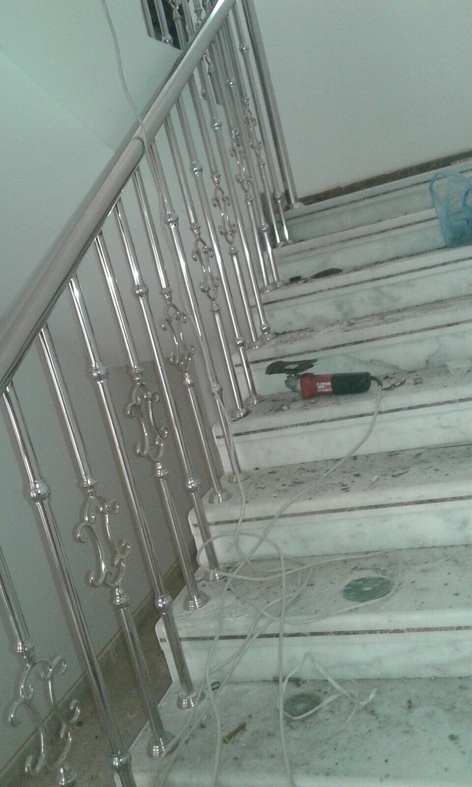 درابزينات استانلس و زجاج