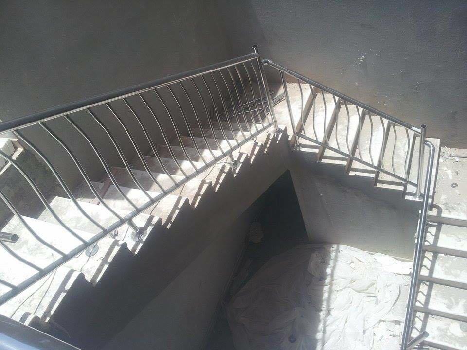 درابزينات استانلس و زجاج درابزينات استانلس و زجاج