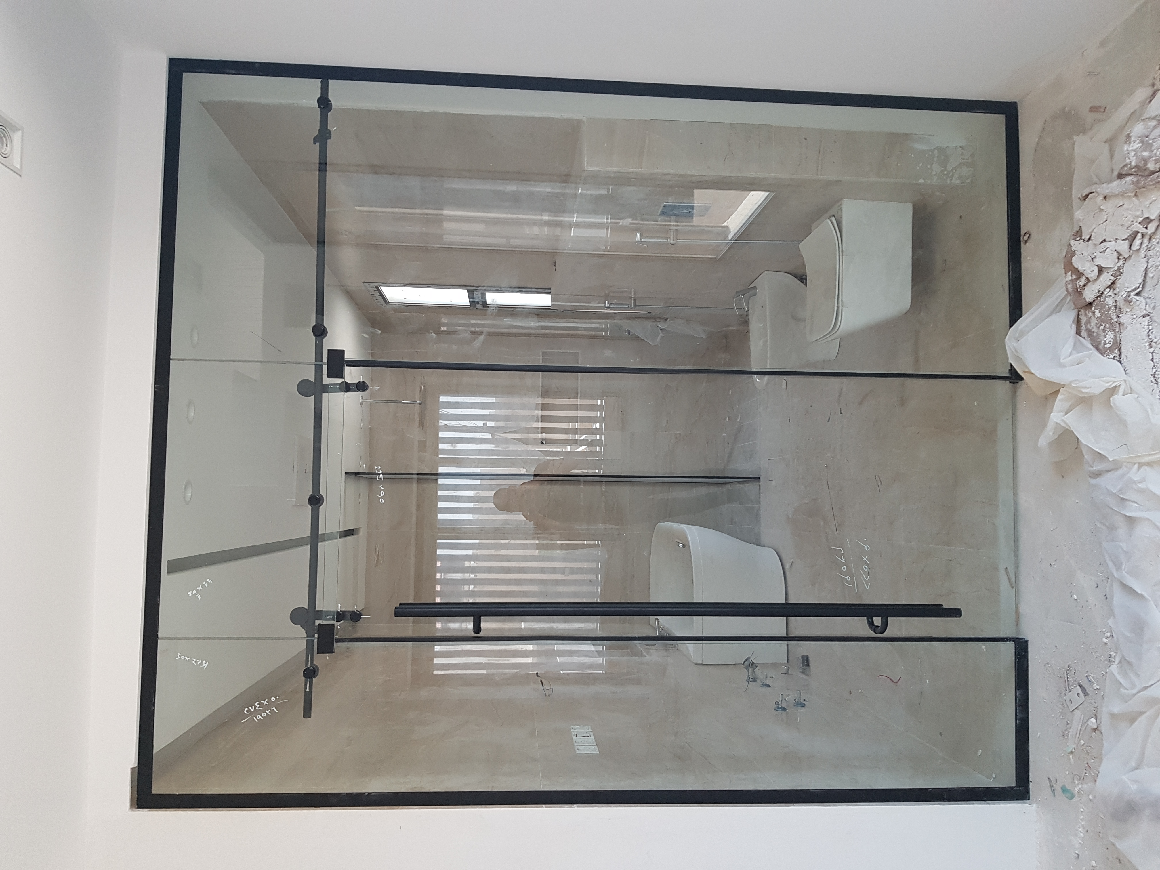 شبابيك و ابواب و وجهات و شتر