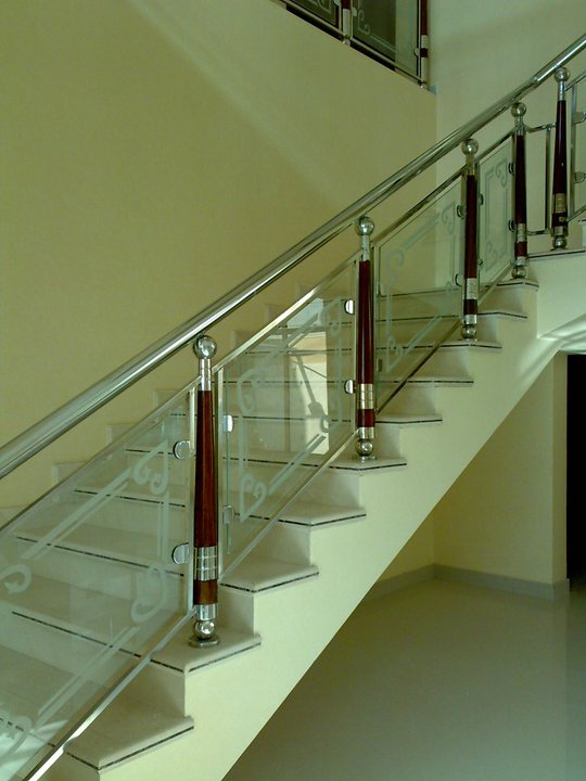 درابزينات استانلس و زجاج