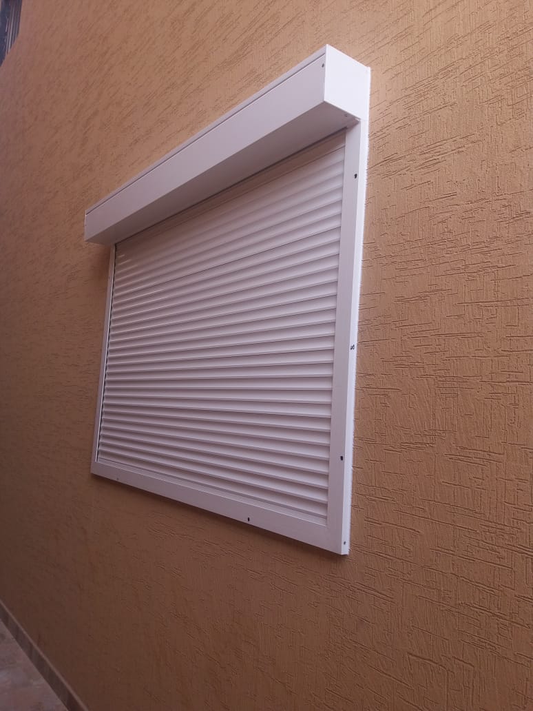 شبابيك و ابواب و وجهات و شتر