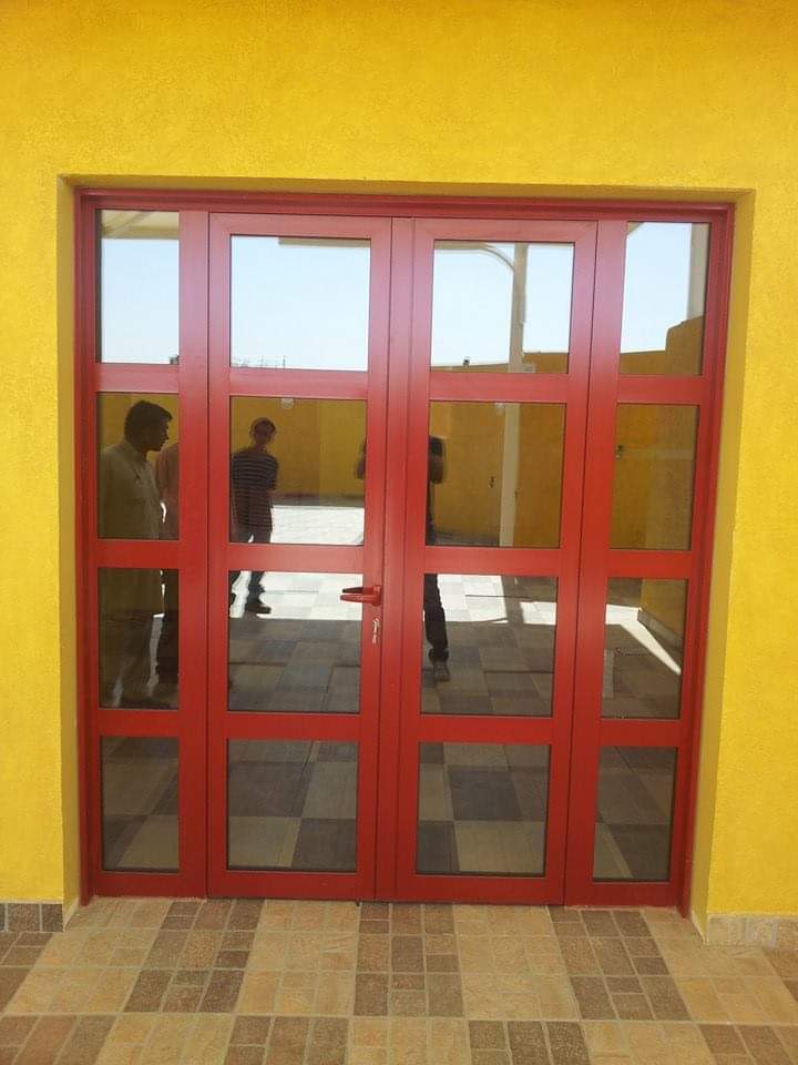 شبابيك و ابواب و وجهات و شتر