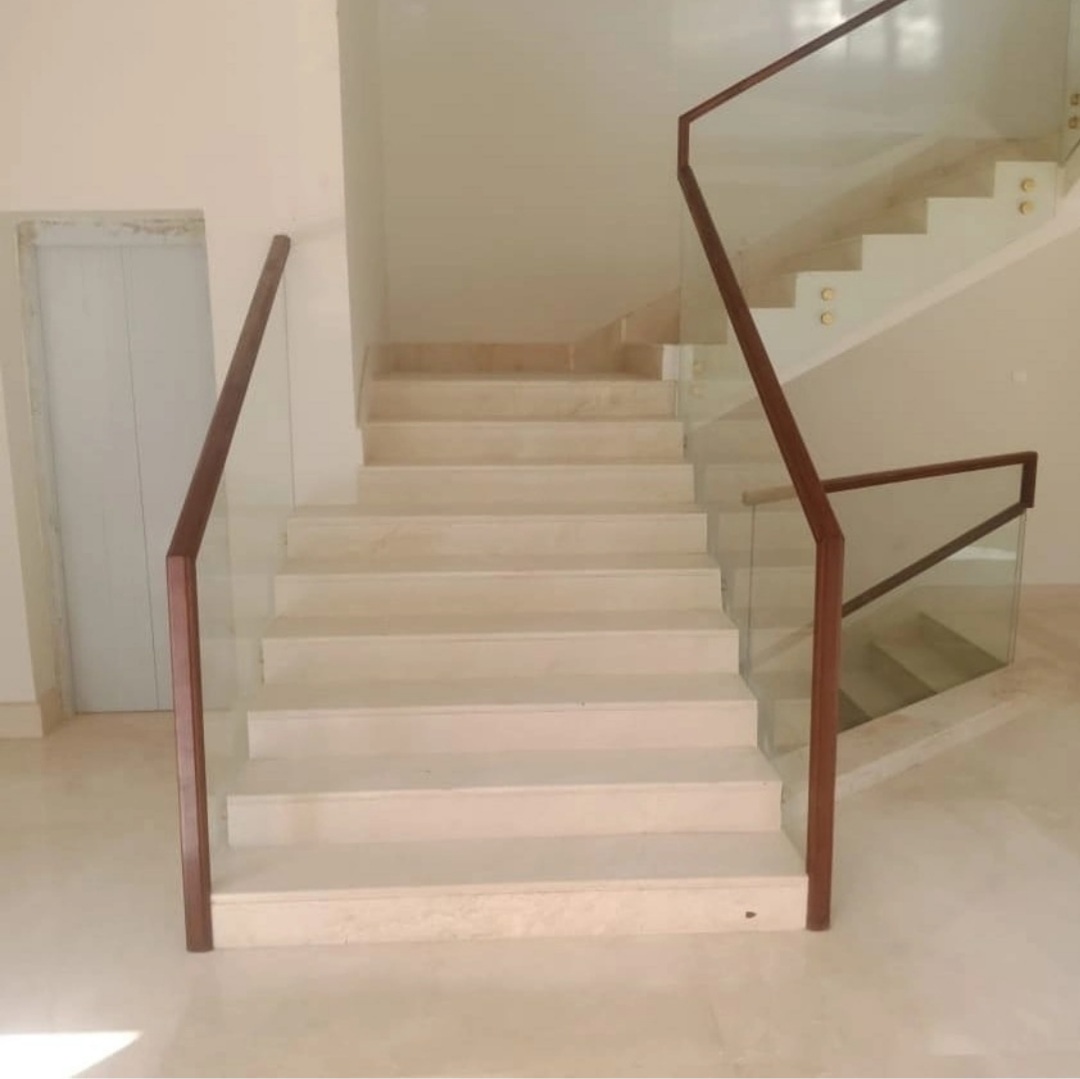 درابزينات استانلس و زجاج درابزينات استانلس و زجاج